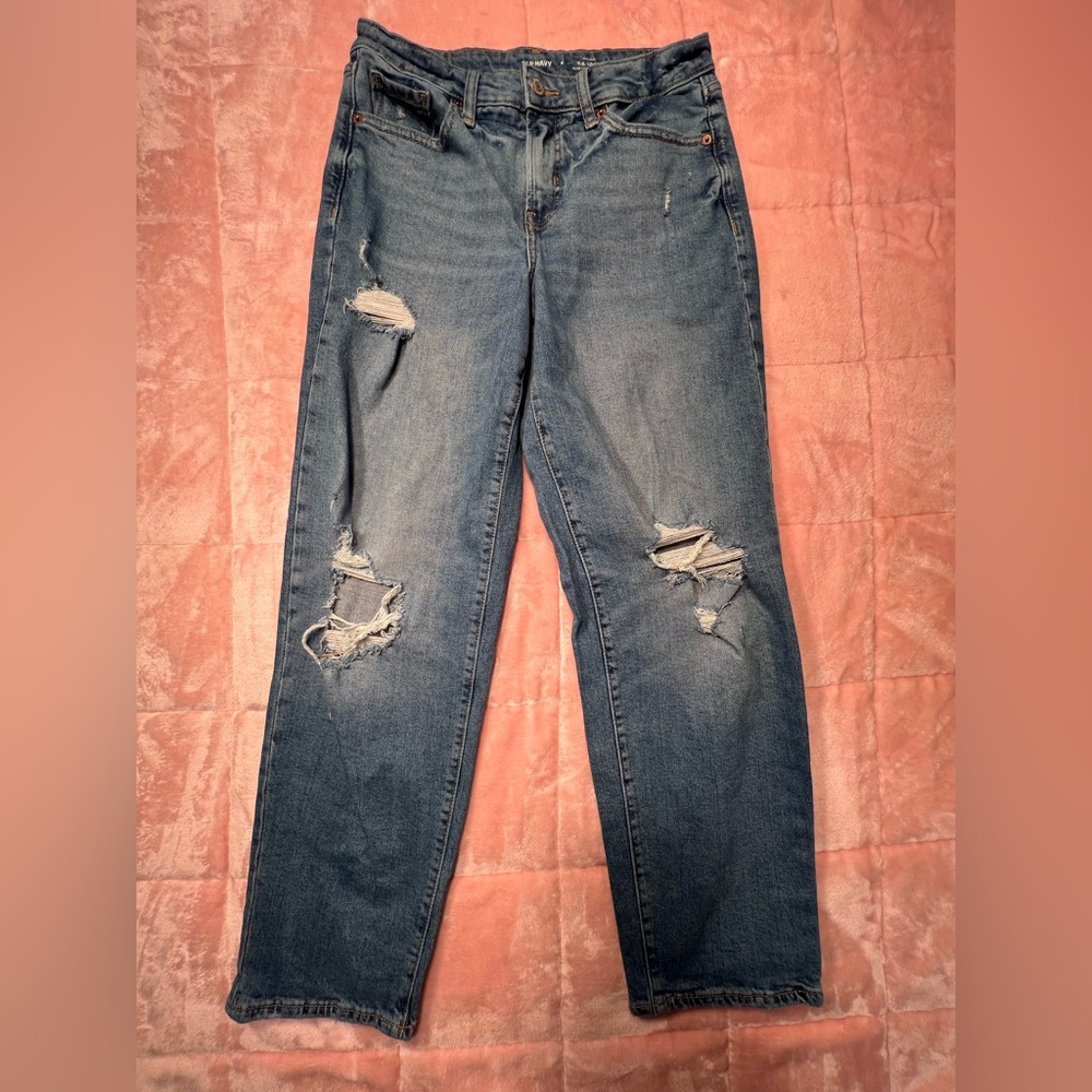 Old Navy Women's Boyfriend Jeans in Distressed Blue